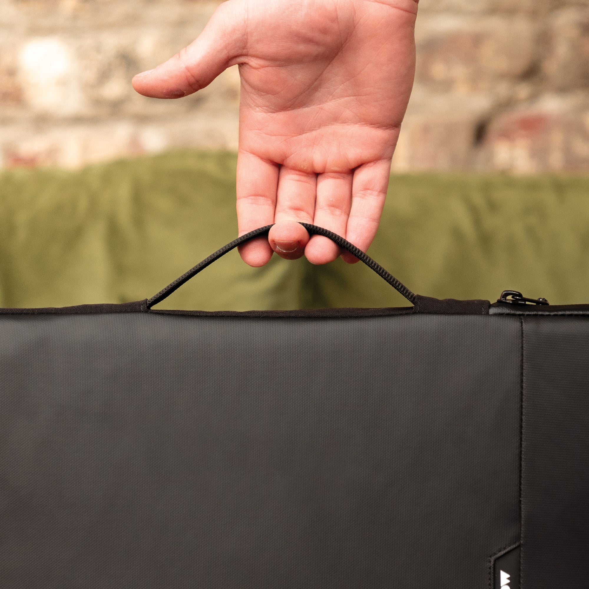 Protective Sleeve With Handle - Image 7